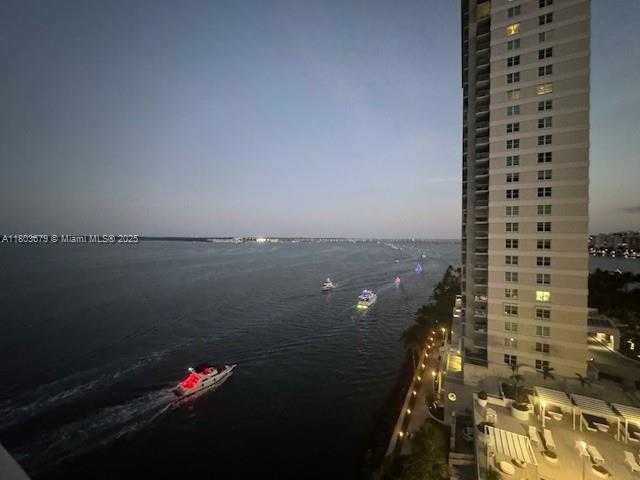 Small Image of 770 #1216, Miami Number 9