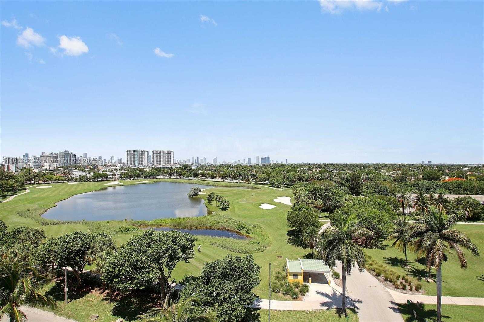 Small Image of 2001 MERIDIAN AVE #528, Miami Beach Number 36