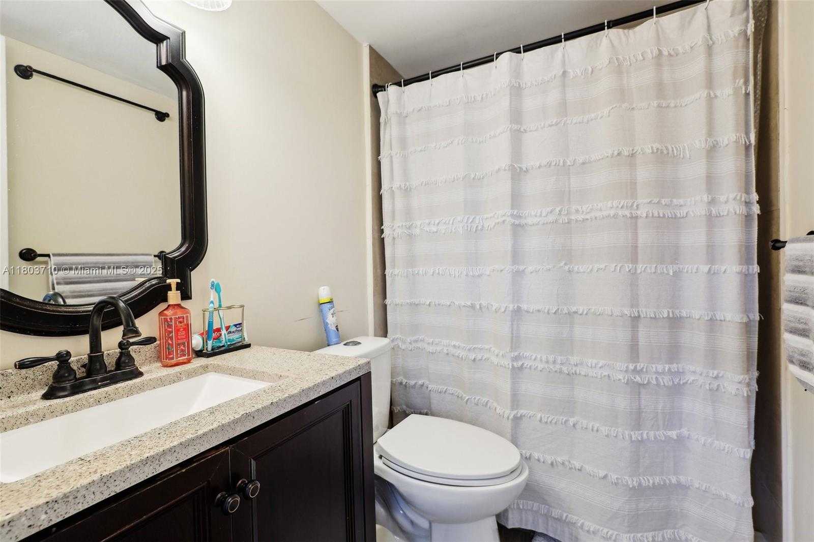 Small Image of 14500 SOUTH WEST 88TH AVE #104, Palmetto Bay Number 18