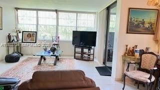 Small Image of 1400 SAINT CHARLES PL #L4, Pembroke Pines Number 1