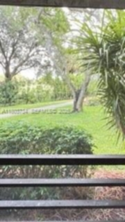 Small Image of 1400 SAINT CHARLES PL #L4, Pembroke Pines Number 16