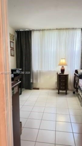 Small Image of 1400 SAINT CHARLES PL #L4, Pembroke Pines Number 19