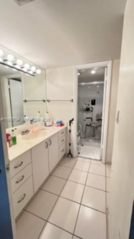 Small Image of 1400 SAINT CHARLES PL #L4, Pembroke Pines Number 21