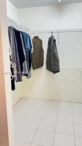 Small Image of 1400 SAINT CHARLES PL #L4, Pembroke Pines Number 24
