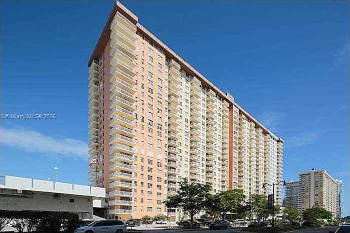 Small Image of 251 174TH ST #1711, Sunny Isles Beach Number 33