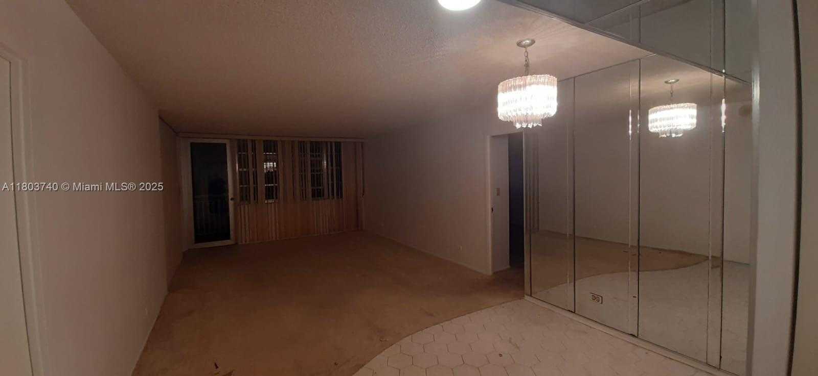 Small Image of 251 174TH ST #1711, Sunny Isles Beach Number 4