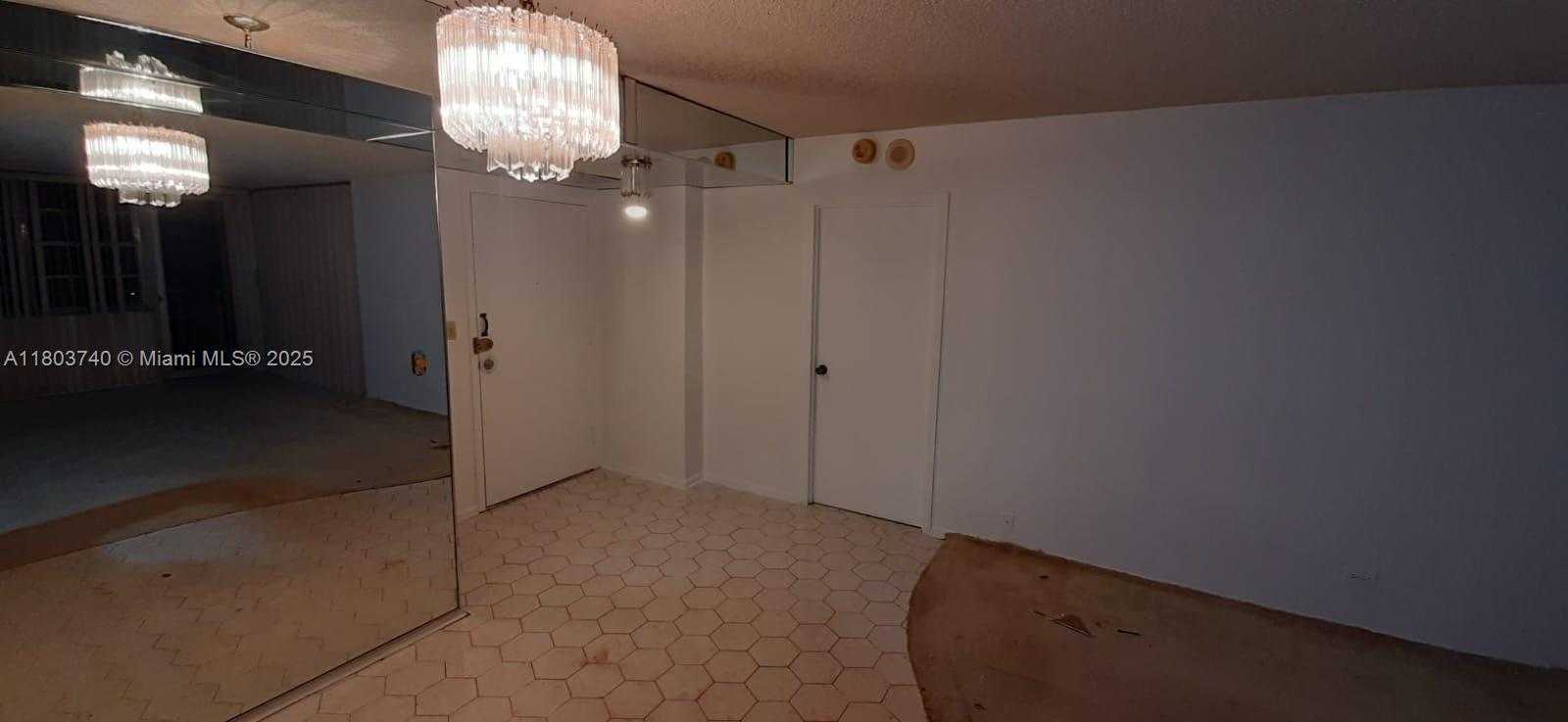 Small Image of 251 174TH ST #1711, Sunny Isles Beach Number 5