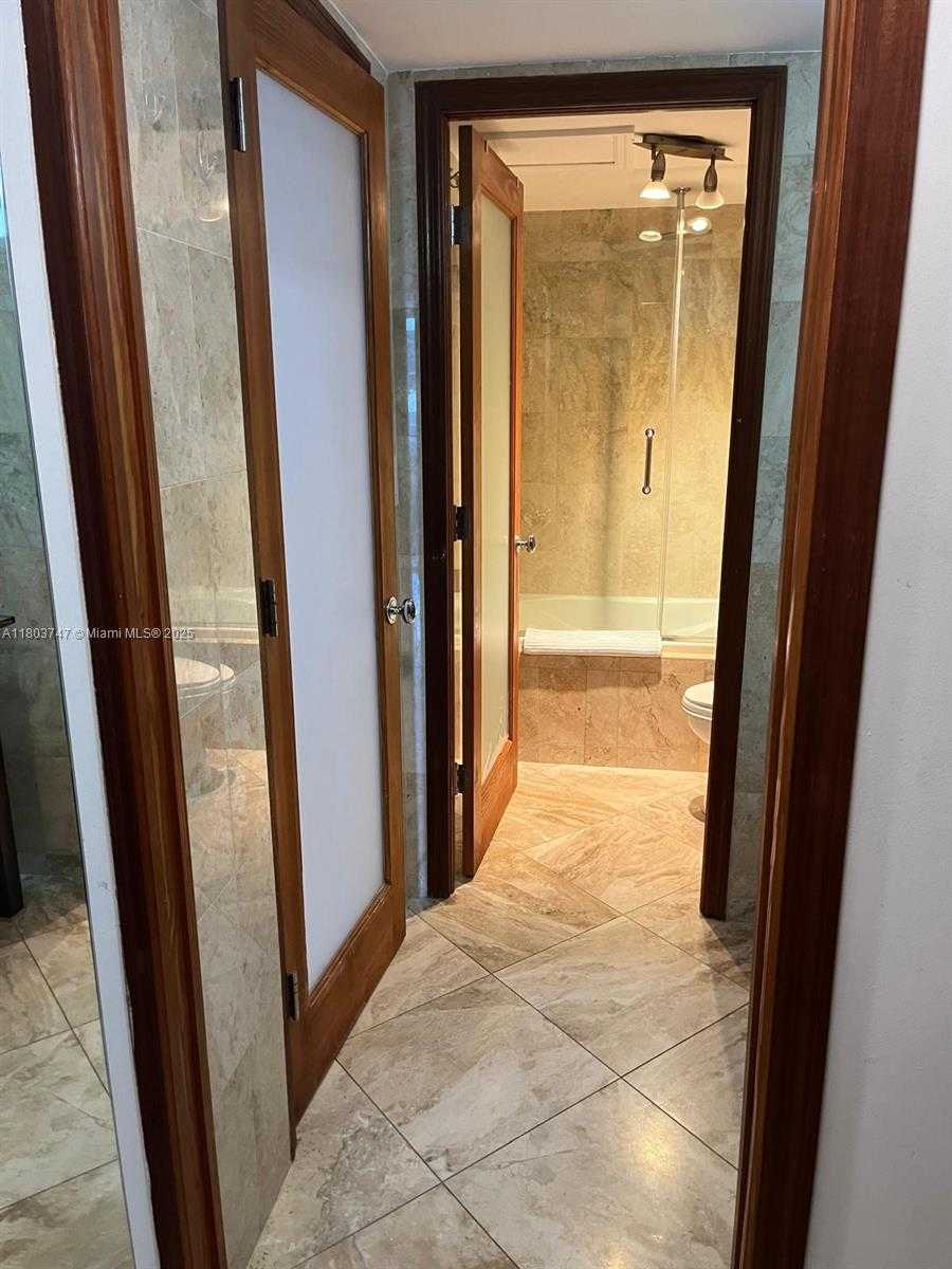 Small Image of 2301 COLLINS AVE #731, Miami Beach Number 15