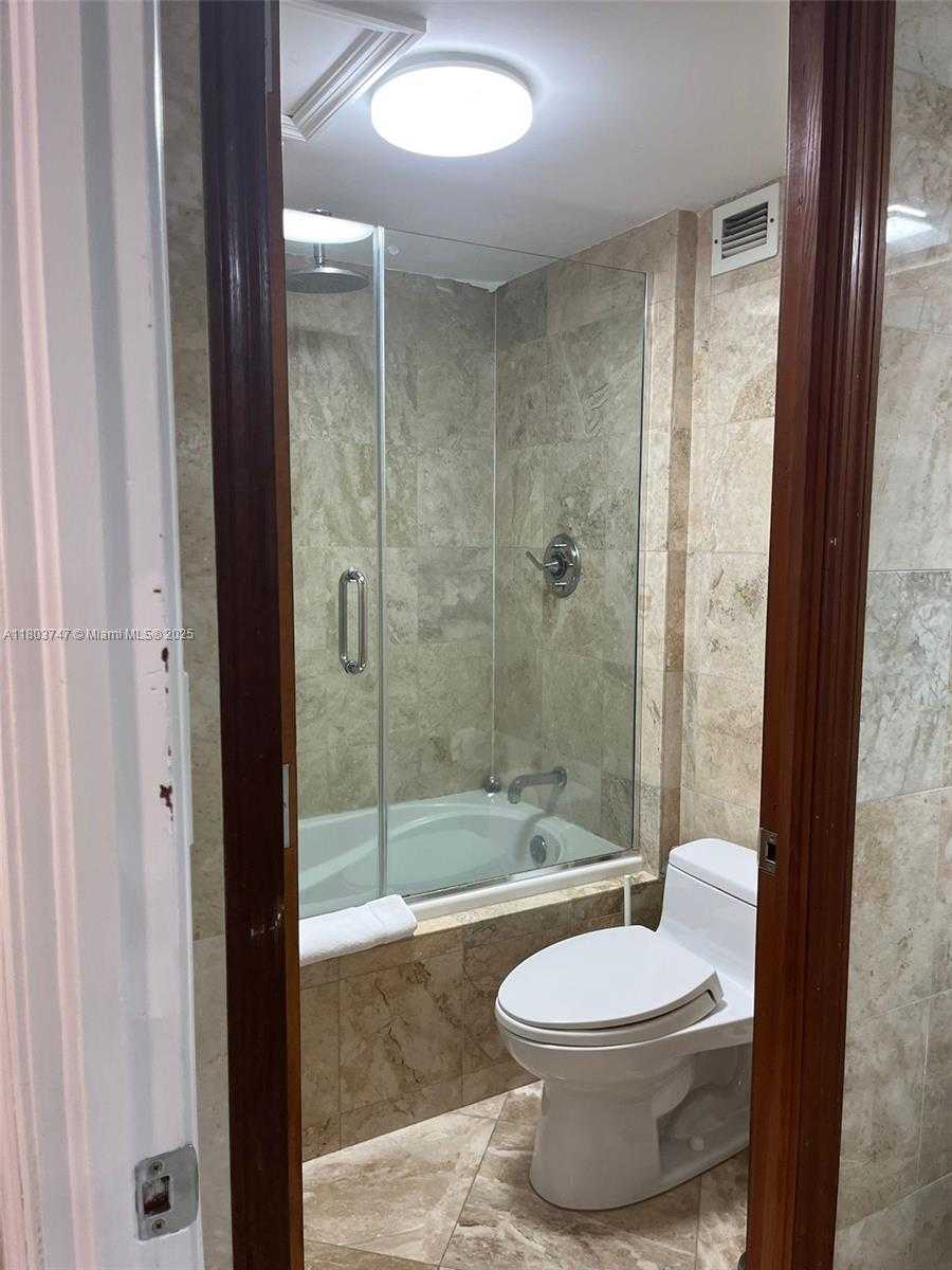 Small Image of 2301 COLLINS AVE #731, Miami Beach Number 16