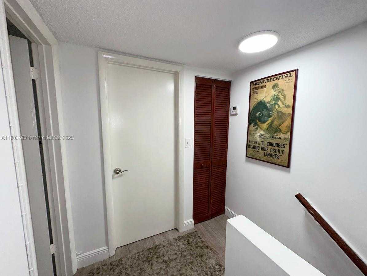 Small Image of 260 NORTH WEST 107TH AVE #222, Miami Number 15