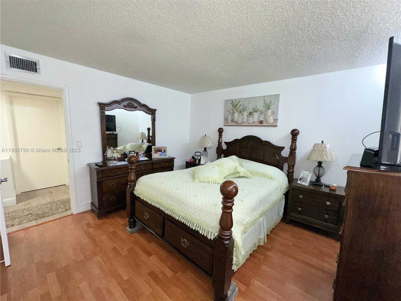 Small Image of 260 NORTH WEST 107TH AVE #222, Miami Number 23