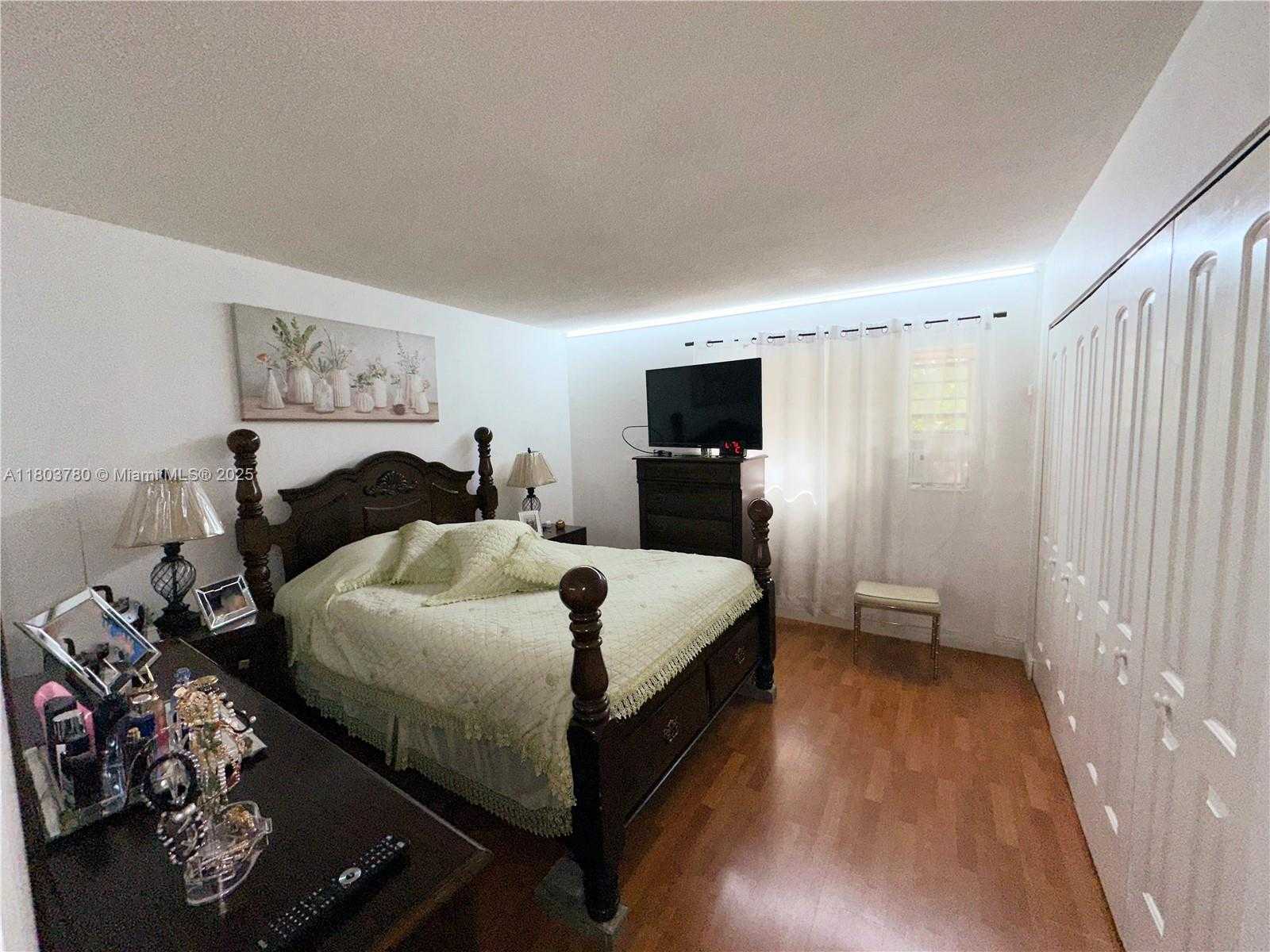 Small Image of 260 NORTH WEST 107TH AVE #222, Miami Number 24
