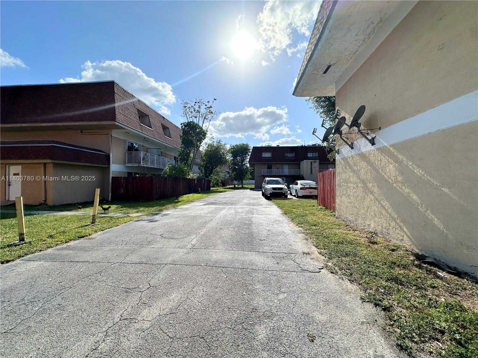 Small Image of 260 NORTH WEST 107TH AVE #222, Miami Number 32