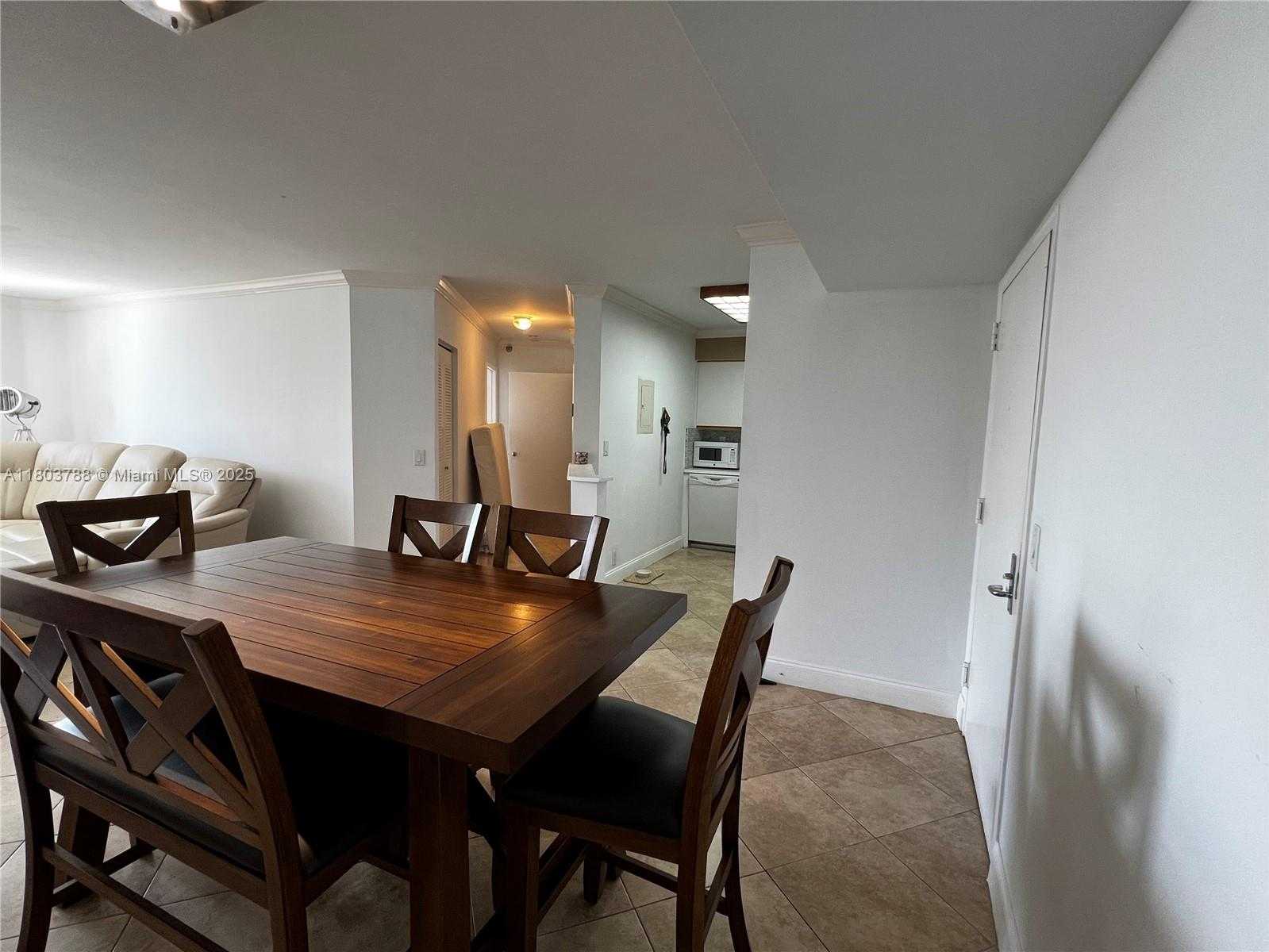 Small Image of 3400 NORTH EAST 192ND ST #2102, Aventura Number 5
