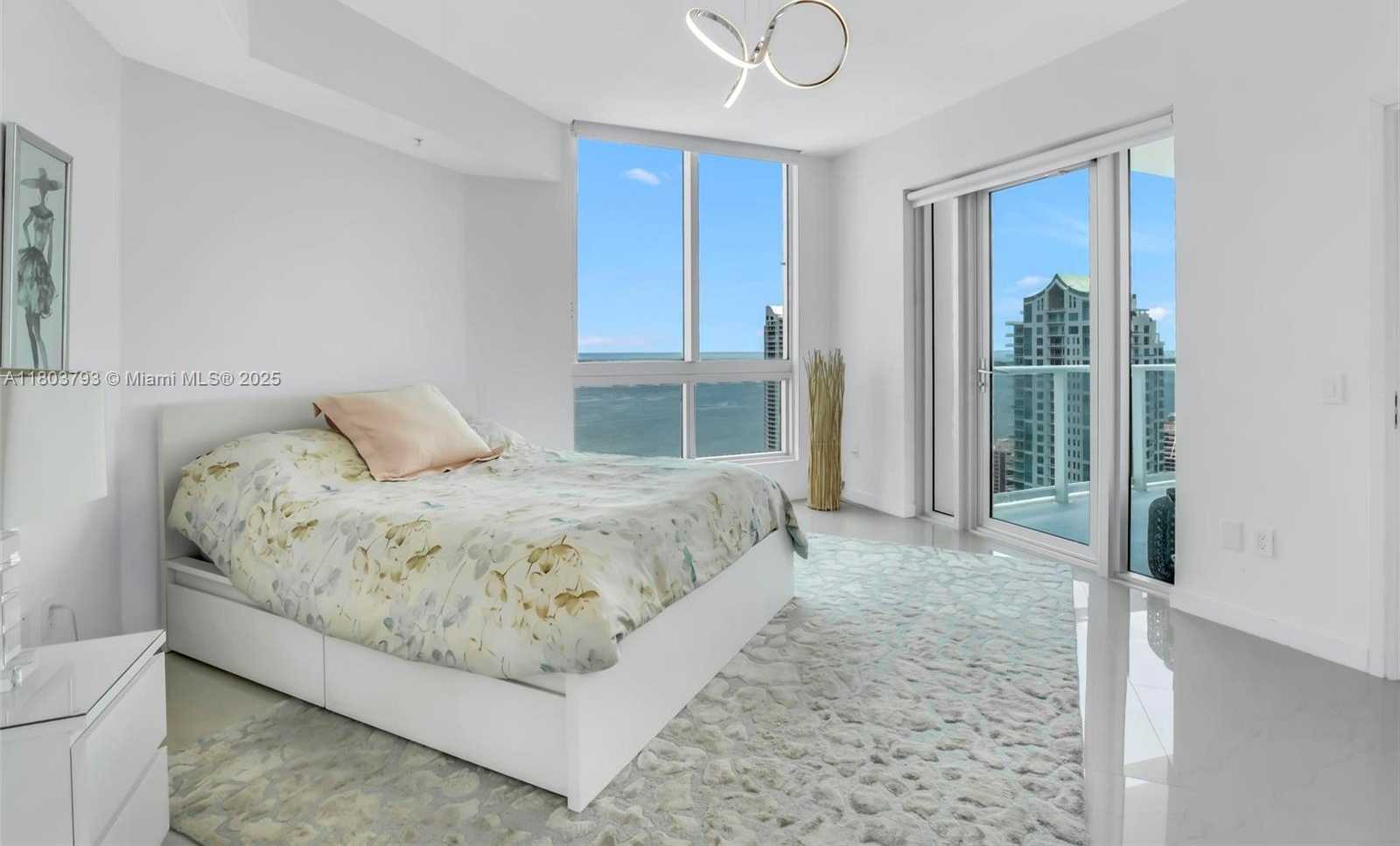 Small Image of Aston Martin Residences Sales Gallery, 300 Biscayne Blvd, Miami, FL 33131, USA Number 10