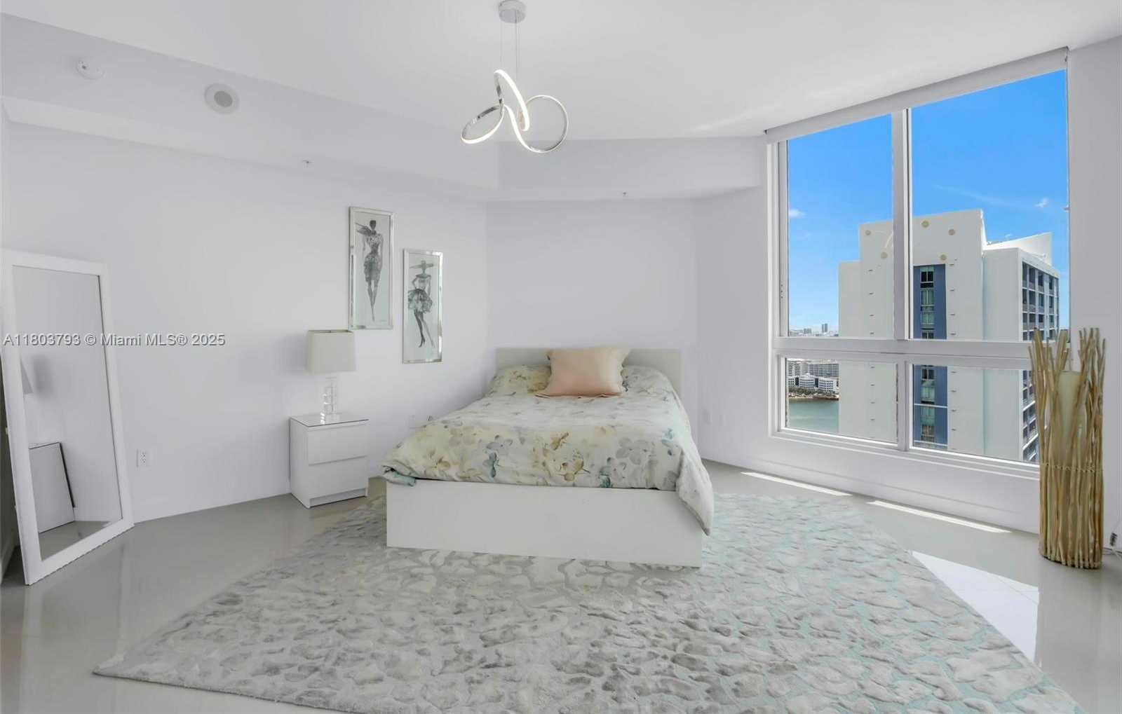 Small Image of Aston Martin Residences Sales Gallery, 300 Biscayne Blvd, Miami, FL 33131, USA Number 9