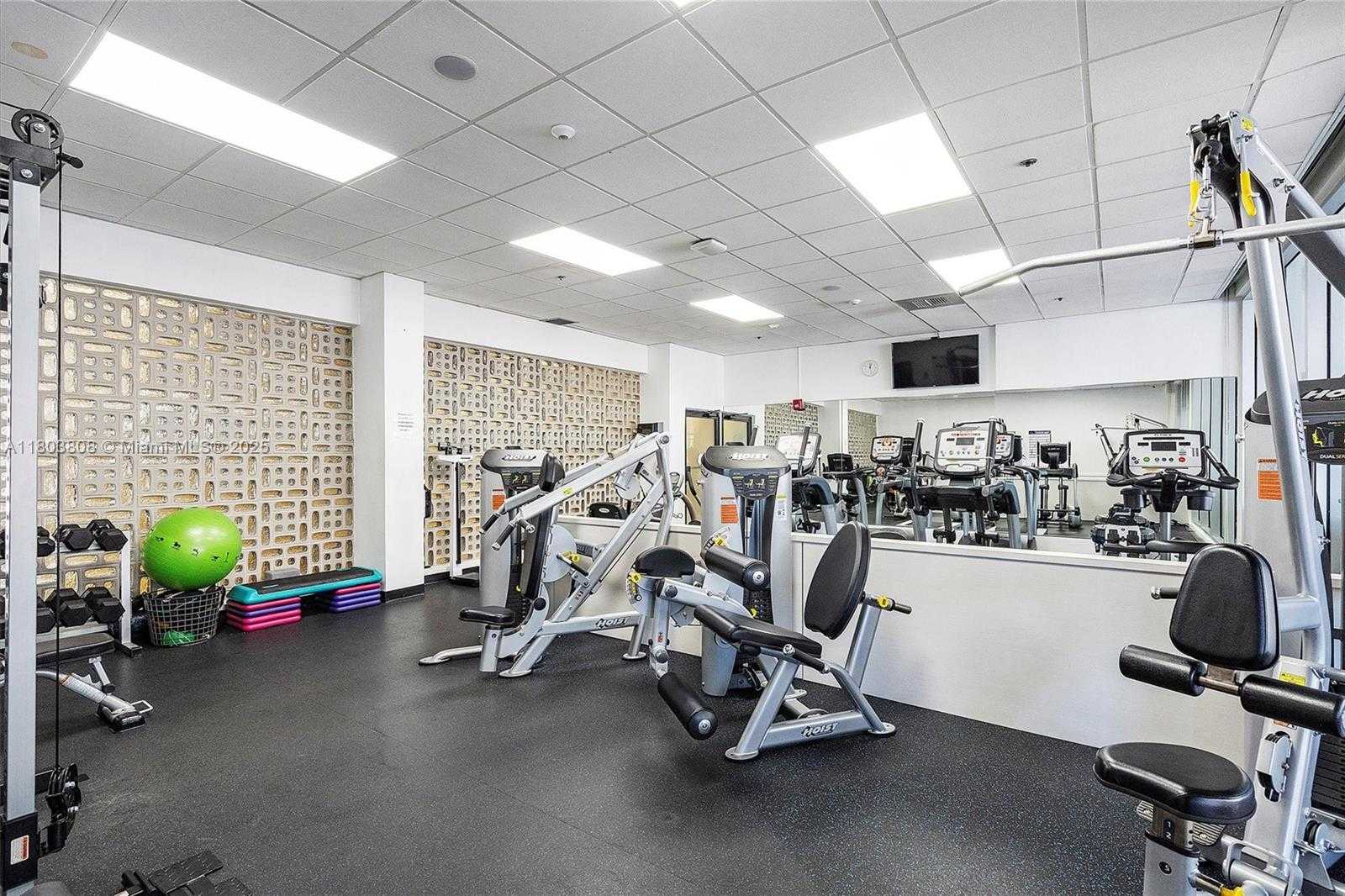 Small Image of 9511 COLLINS AVE #1002, Surfside Number 17