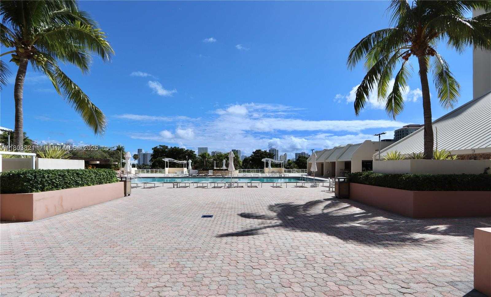 Small Image of 20379 WEST COUNTRY CLUB DR #836, Aventura Number 36
