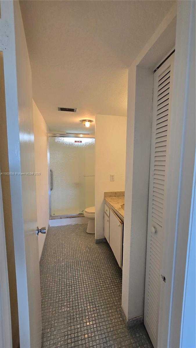Small Image of 2520 NORTH EAST 1ST CT #406, Boynton Beach Number 19