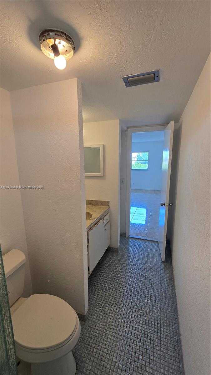 Small Image of 2520 NORTH EAST 1ST CT #406, Boynton Beach Number 24