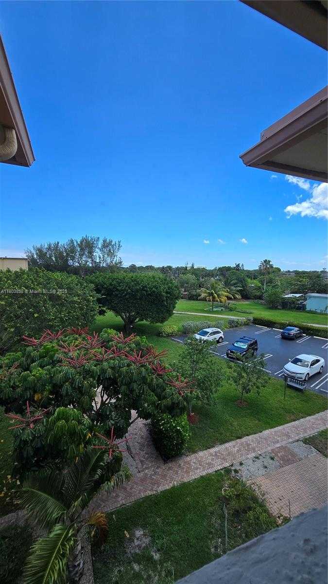 Small Image of 2520 NORTH EAST 1ST CT #406, Boynton Beach Number 25