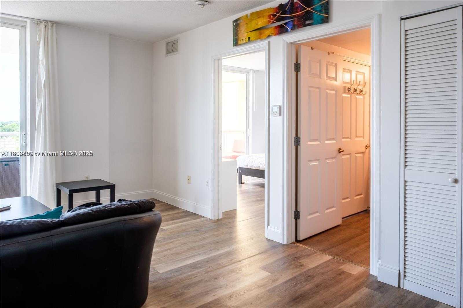 Small Image of 900 SOUTH WEST 8TH ST #710, Miami Number 12
