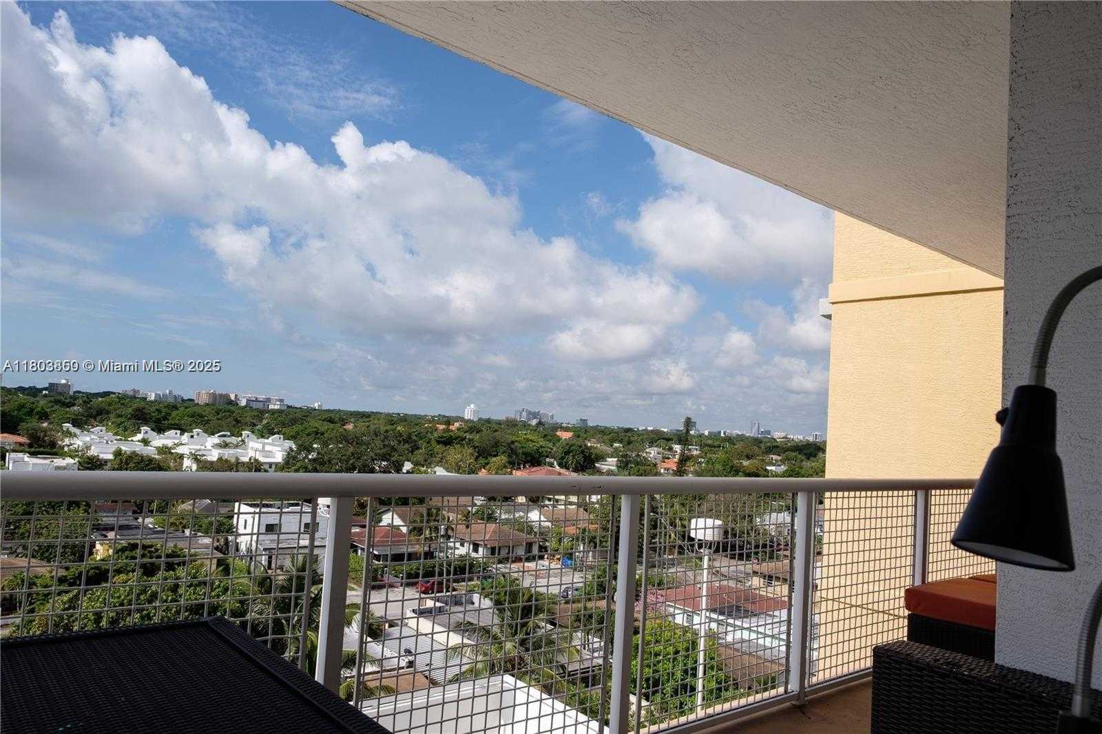 Small Image of 900 SOUTH WEST 8TH ST #710, Miami Number 16