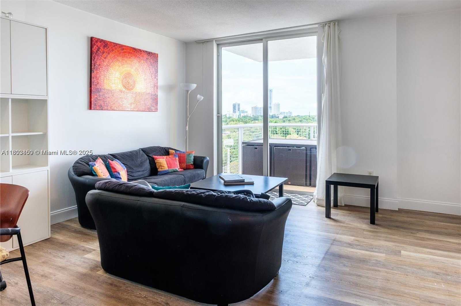Small Image of 900 SOUTH WEST 8TH ST #710, Miami Number 4