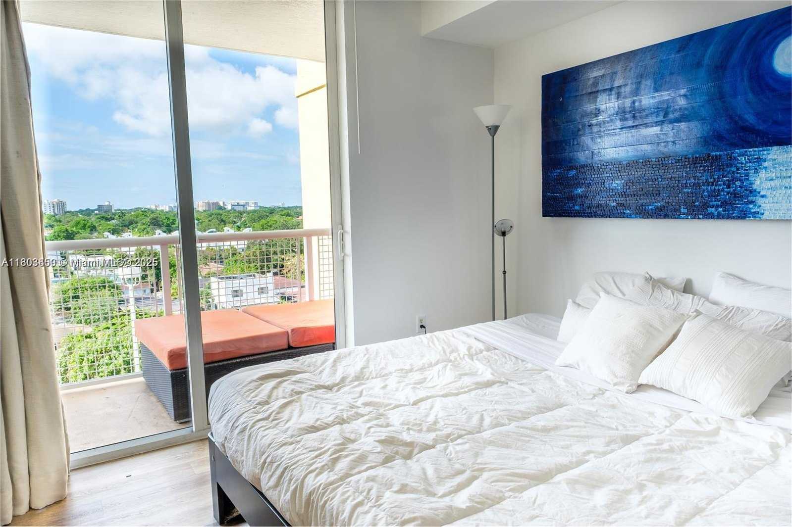 Small Image of 900 SOUTH WEST 8TH ST #710, Miami Number 9
