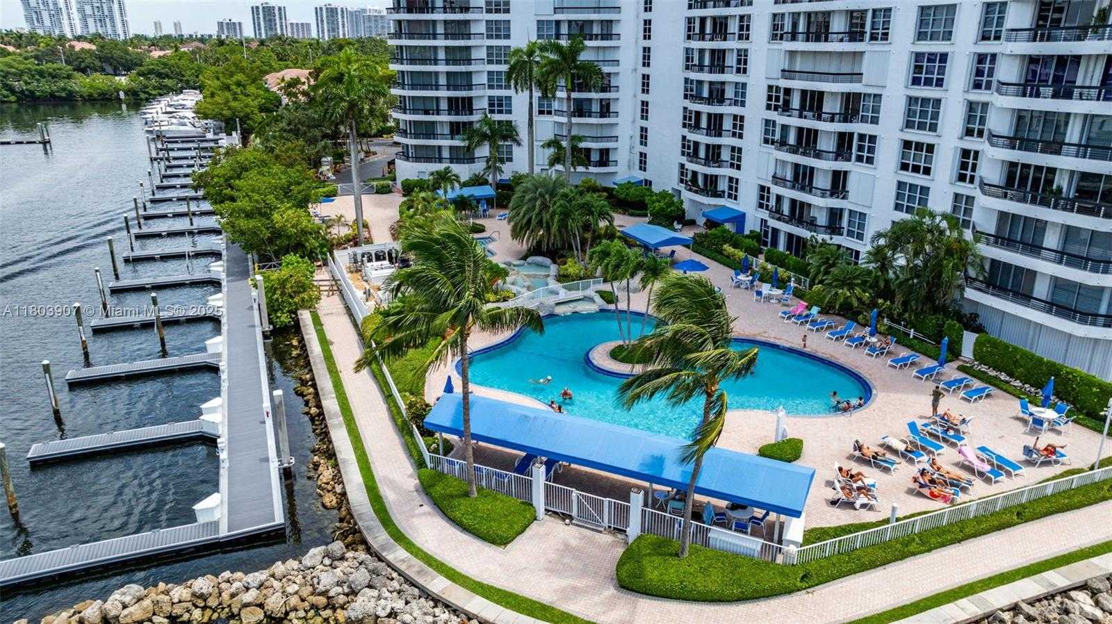 Small Image of 3530 MYSTIC POINTE DR #214, Aventura Number 18