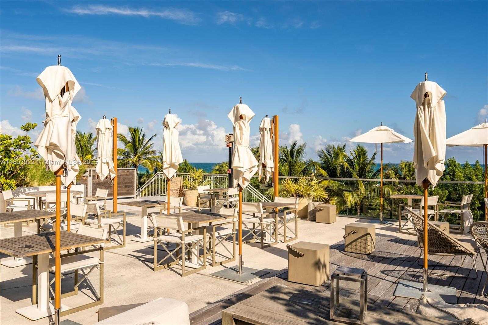 Small Image of 2301 COLLINS AVE #727, Miami Beach Number 20