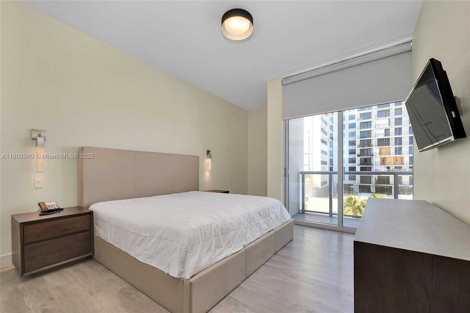 Small Image of 777 NORTH OCEAN DR #N503, Hollywood Number 32