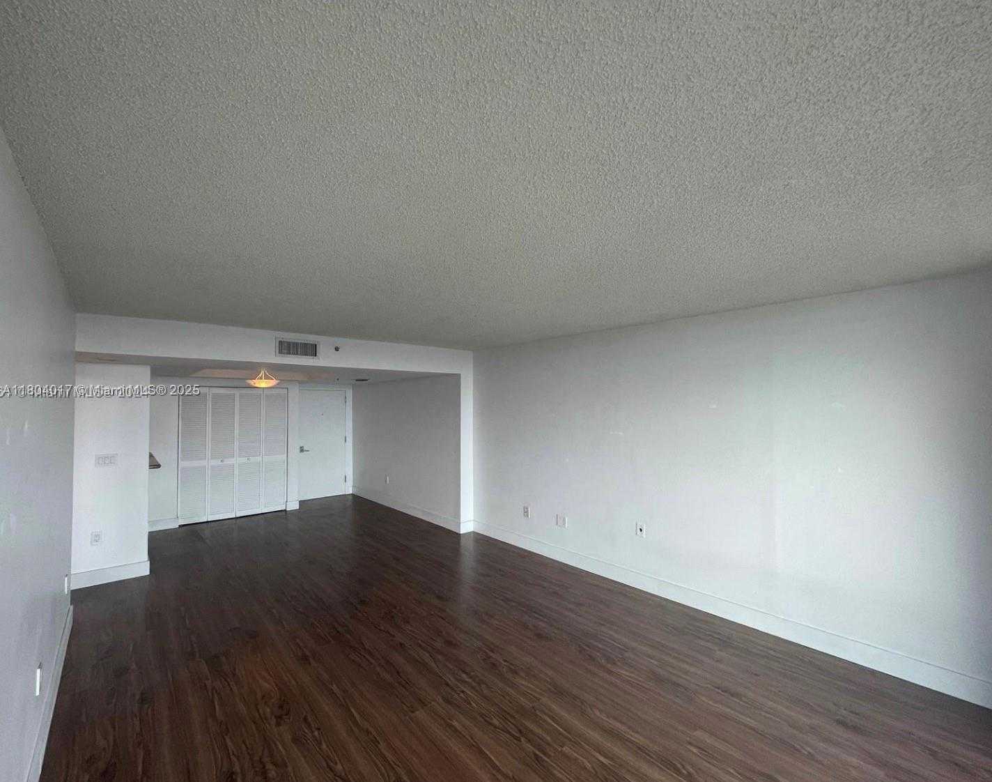 Small Image of 650 WEST AVE #1206, Miami Beach Number 10