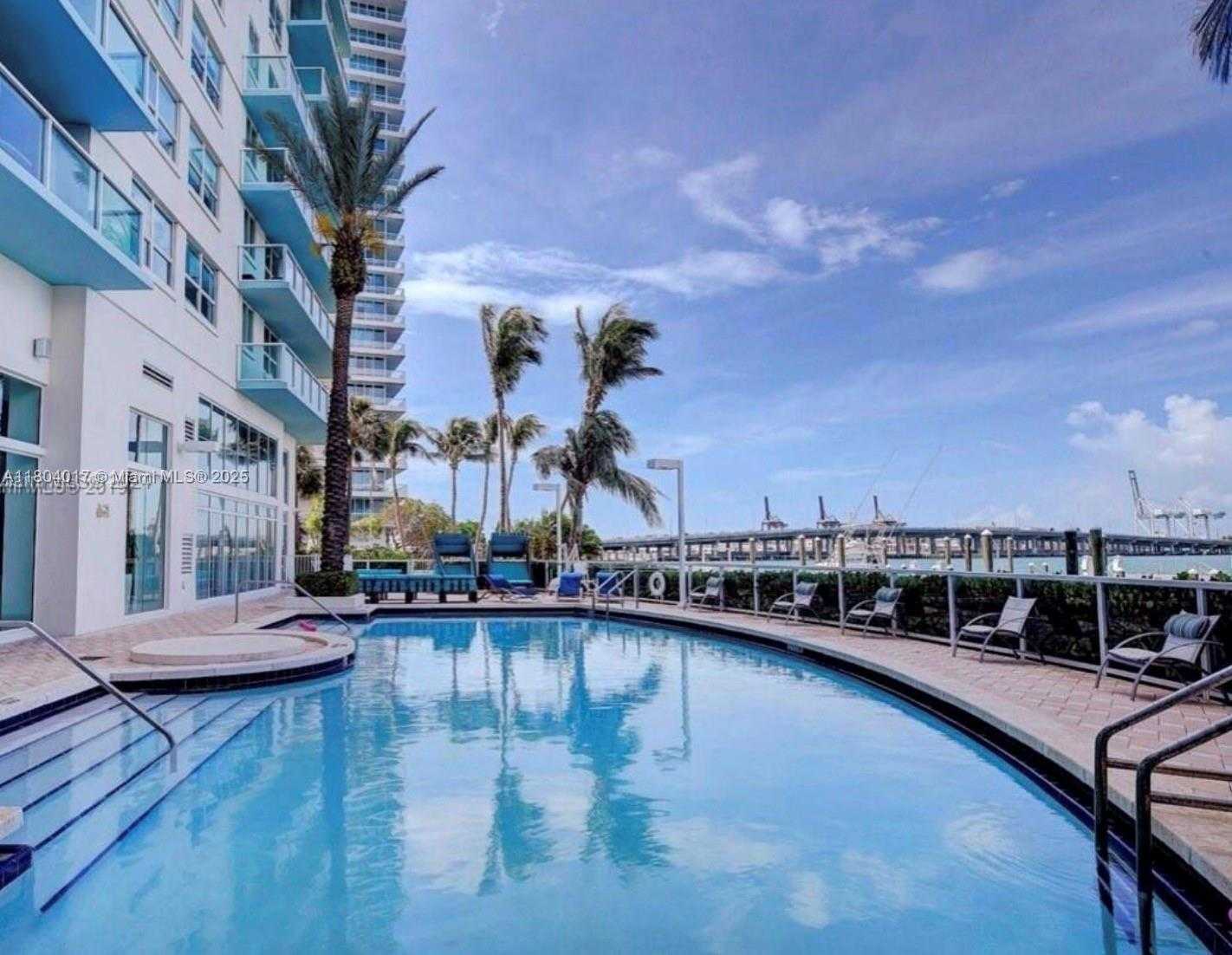 Small Image of 650 WEST AVE #1206, Miami Beach Number 3