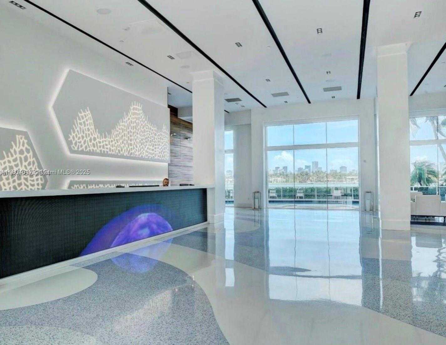 Small Image of 650 WEST AVE #1206, Miami Beach Number 4