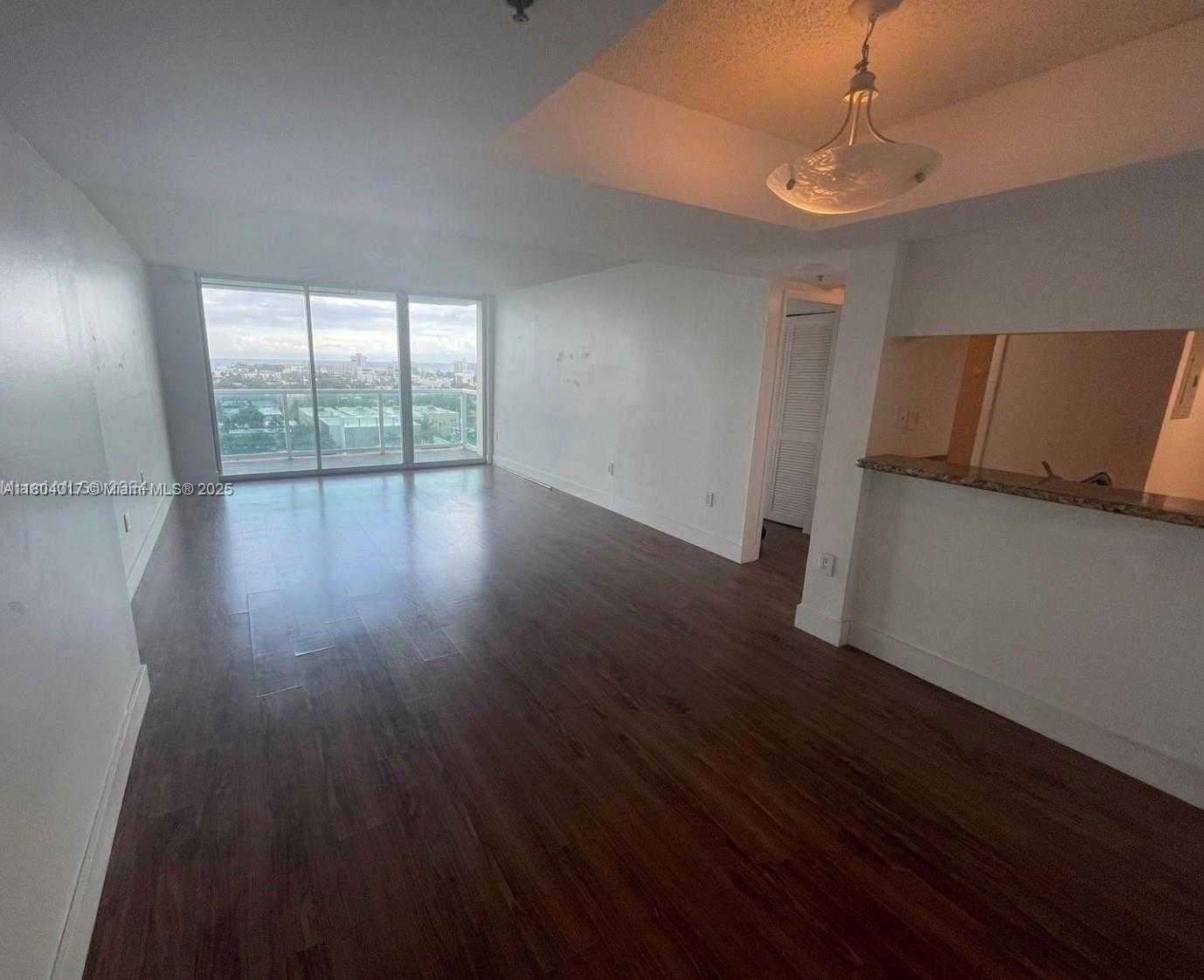 Small Image of 650 WEST AVE #1206, Miami Beach Number 5