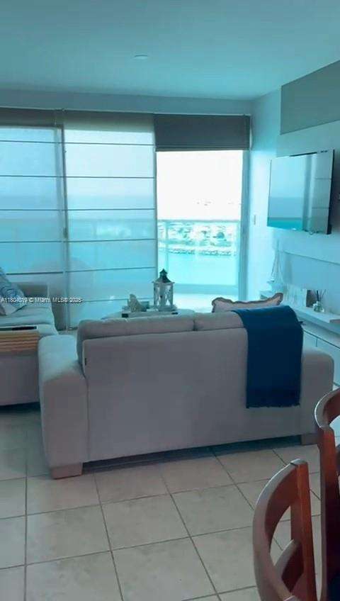 Small Image of SANTA ELENA ECUADOR #B02, Out of City Number 14