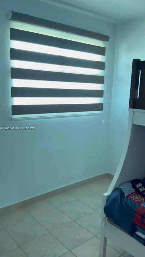 Small Image of SANTA ELENA ECUADOR #B02, Out of City Number 24