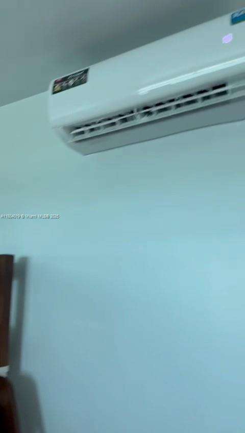 Small Image of SANTA ELENA ECUADOR #B02, Out of City Number 25