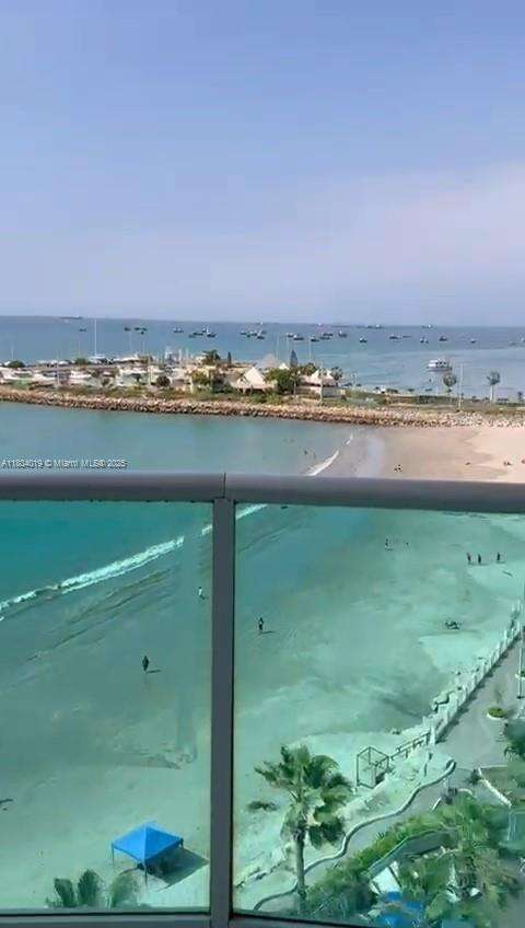 Small Image of SANTA ELENA ECUADOR #B02, Out of City Number 28