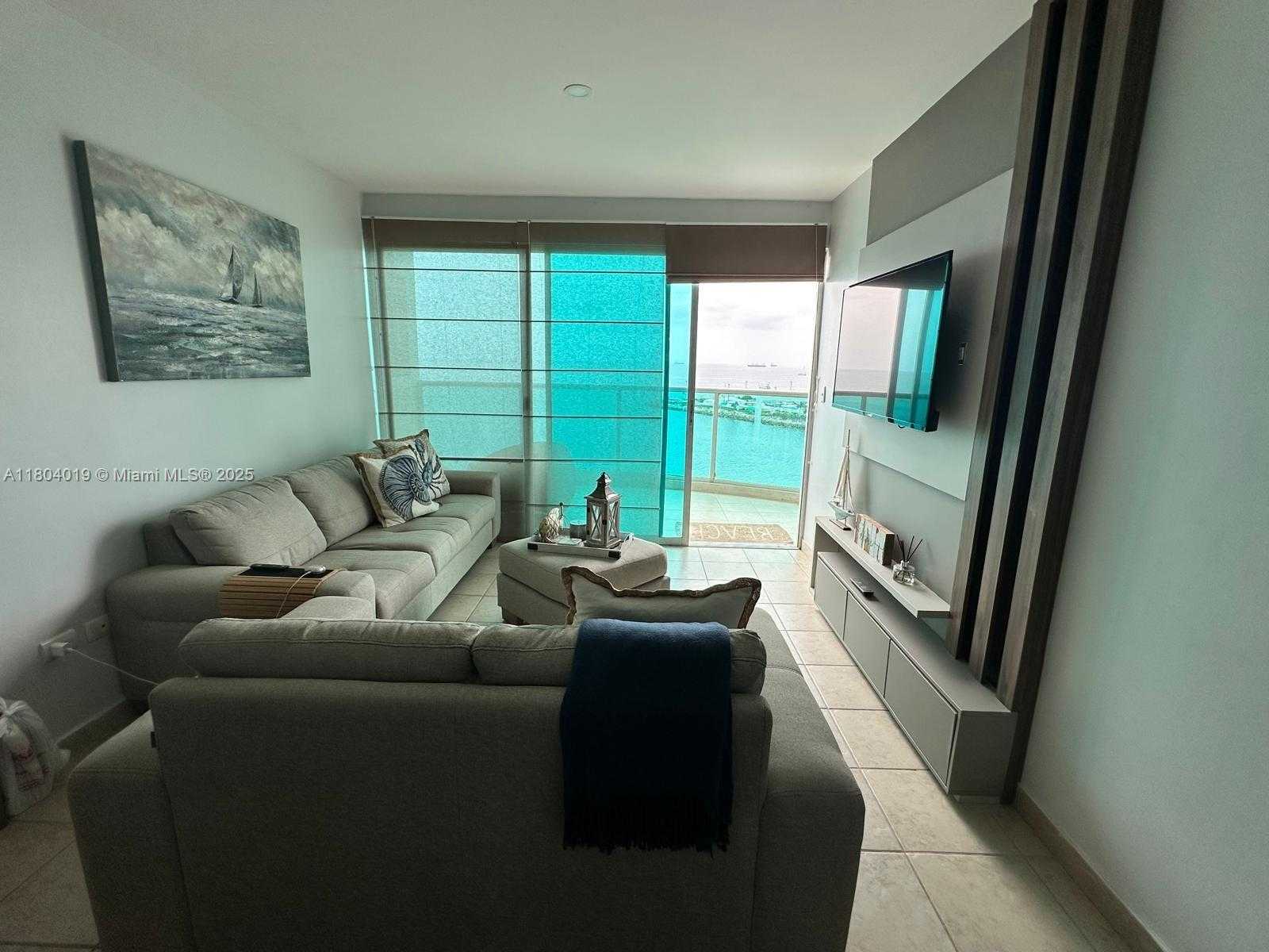 Small Image of SANTA ELENA ECUADOR #B02, Out of City Number 7