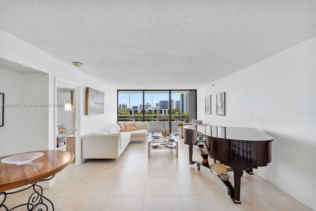Small Image of 20355 NORTH EAST 34TH CT #929, Aventura Number 10