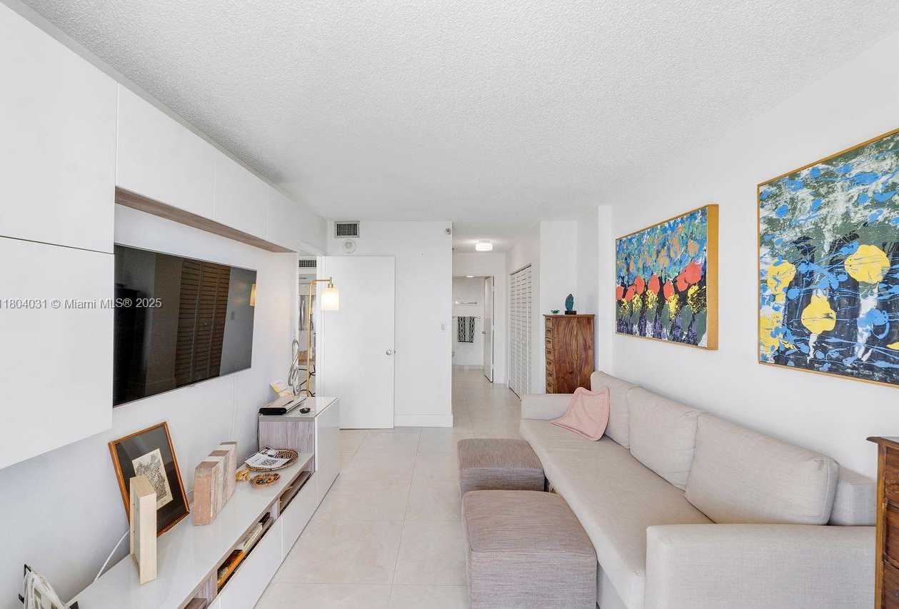 Small Image of 20355 NORTH EAST 34TH CT #929, Aventura Number 24