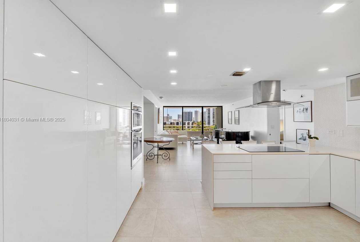 Small Image of 20355 NORTH EAST 34TH CT #929, Aventura Number 4