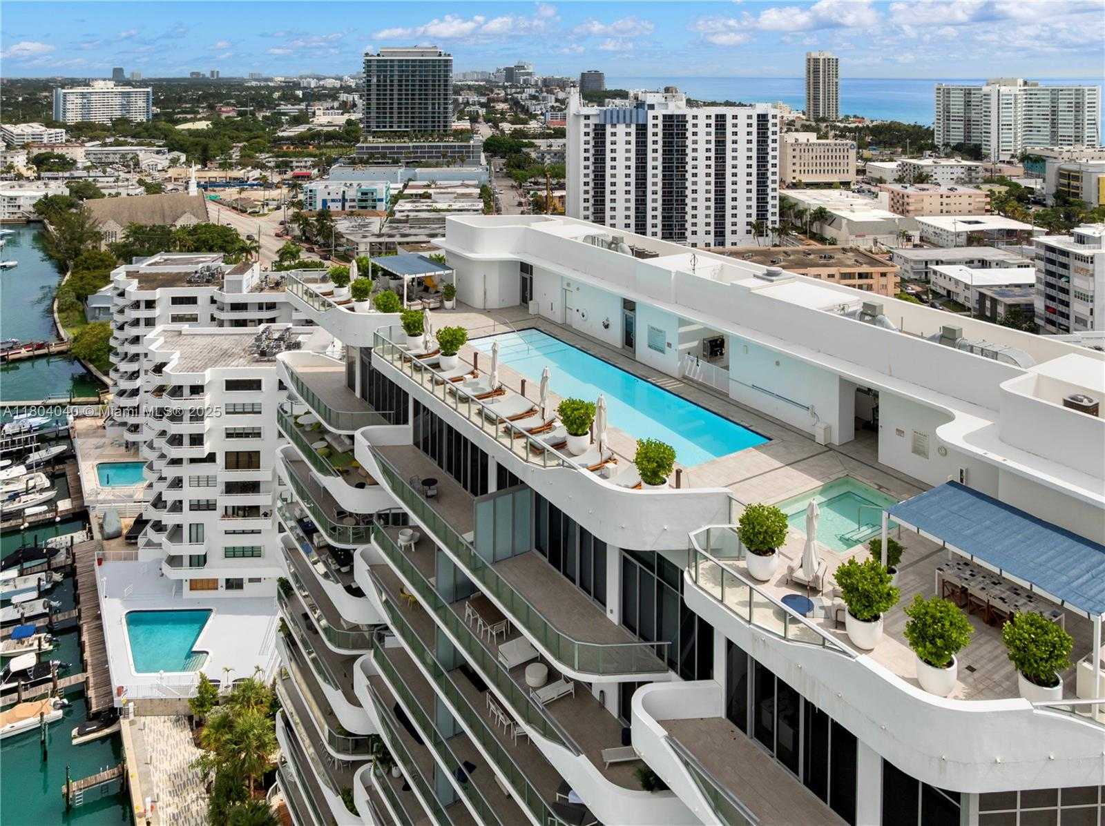 Small Image of 6800 INDIAN CREEK DR #7B, Miami Beach Number 16