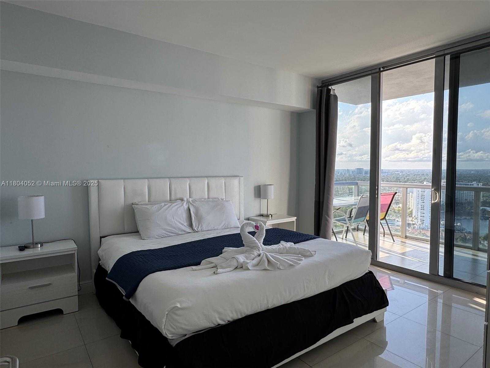Small Image of 2600 EAST HALLANDALE BEACH BLVD #T3210, Hallandale Beach Number 13