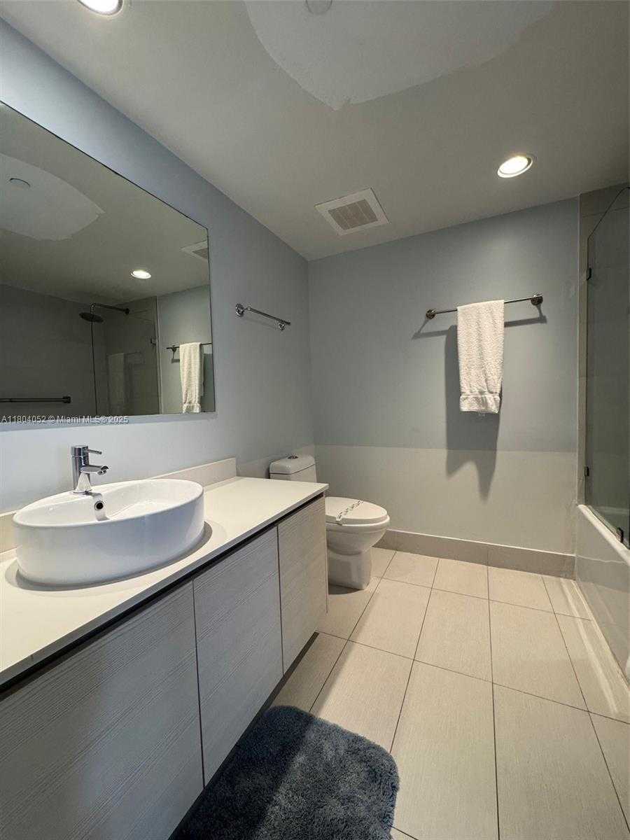 Small Image of 2600 EAST HALLANDALE BEACH BLVD #T3210, Hallandale Beach Number 14
