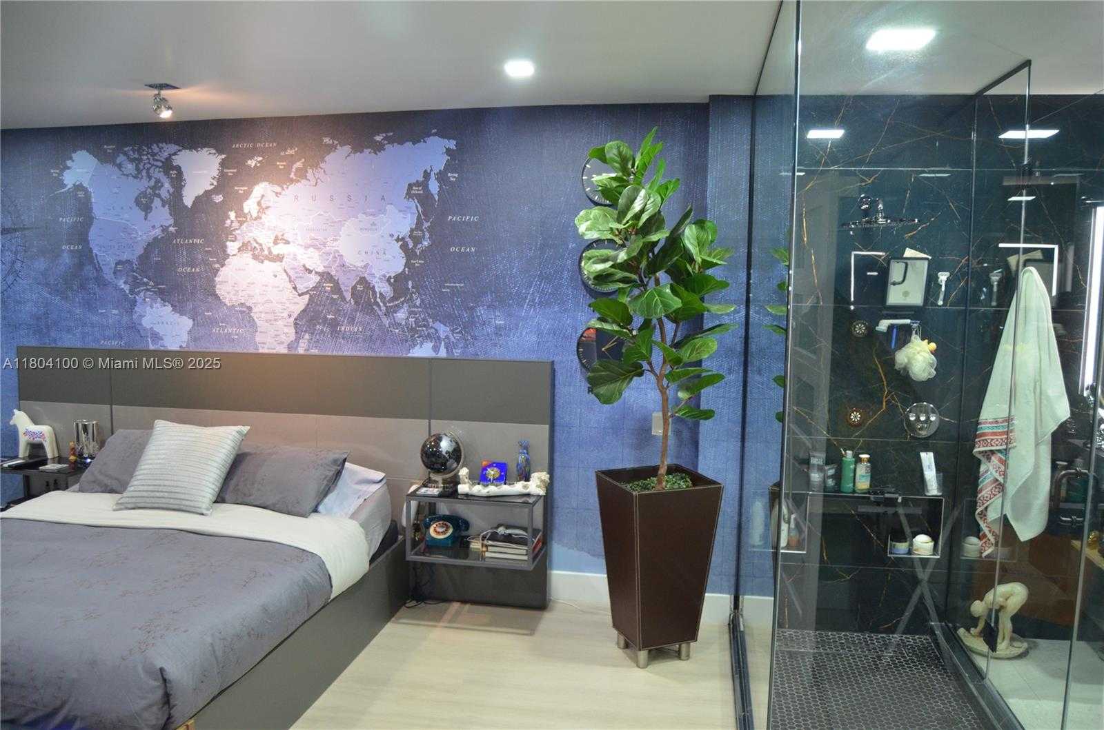 Small Image of 3629 ESTEPONA AVE, Doral Number 41