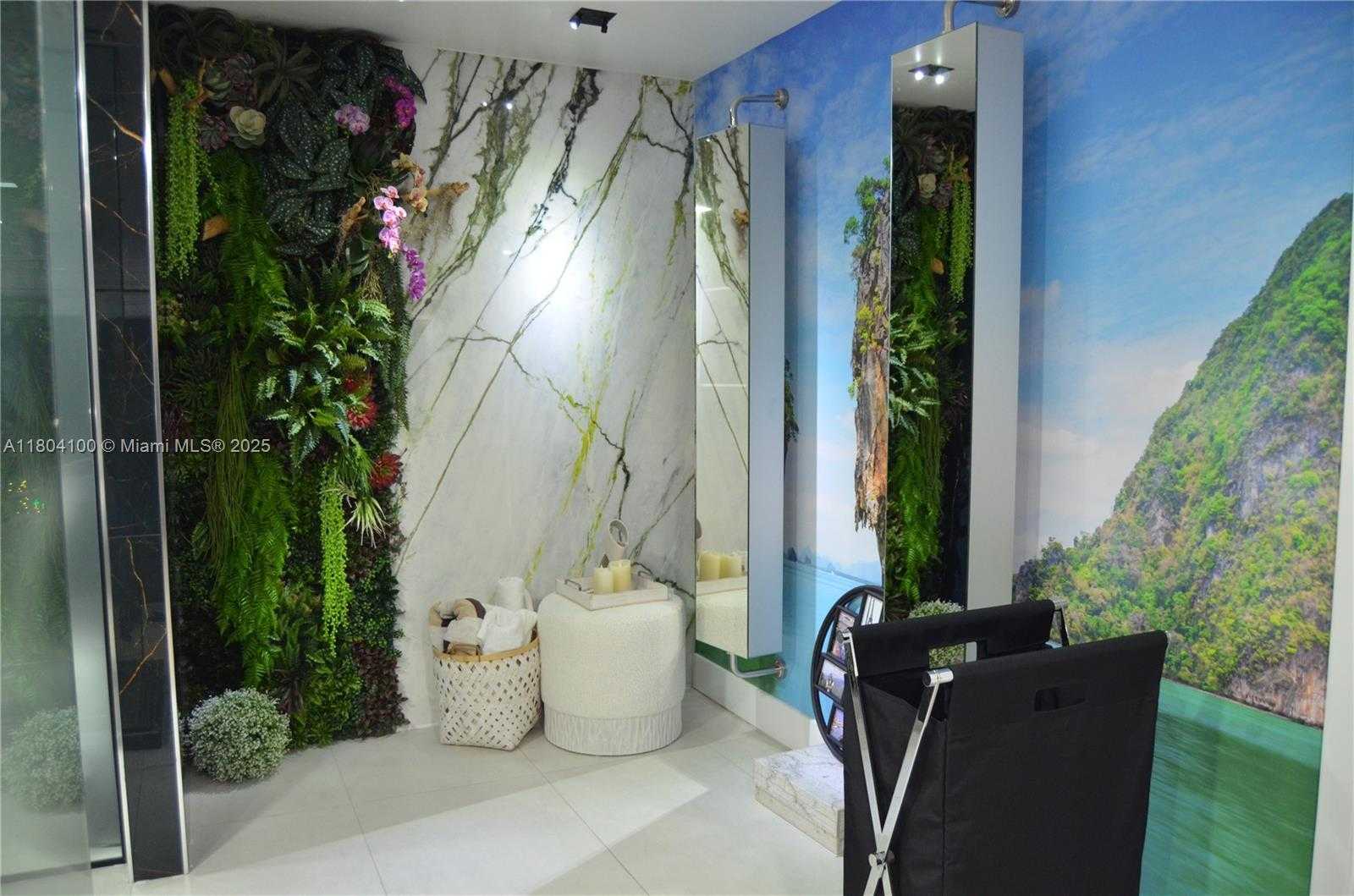 Small Image of 3629 ESTEPONA AVE, Doral Number 49