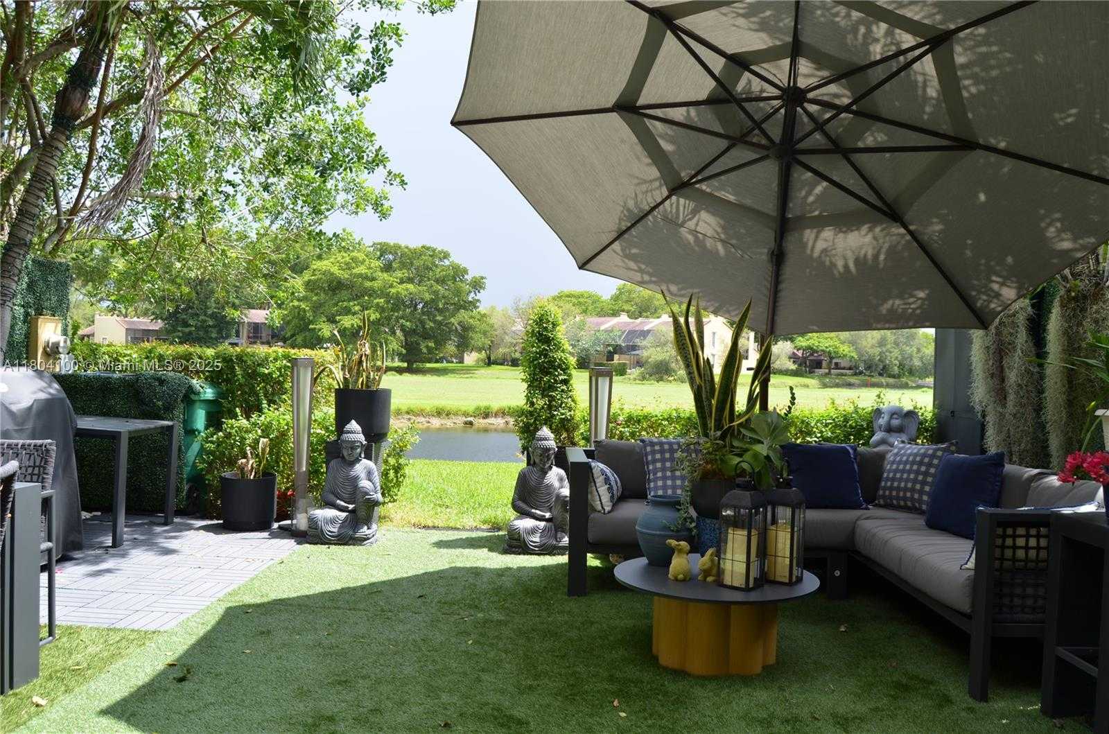 Small Image of 3629 ESTEPONA AVE, Doral Number 70